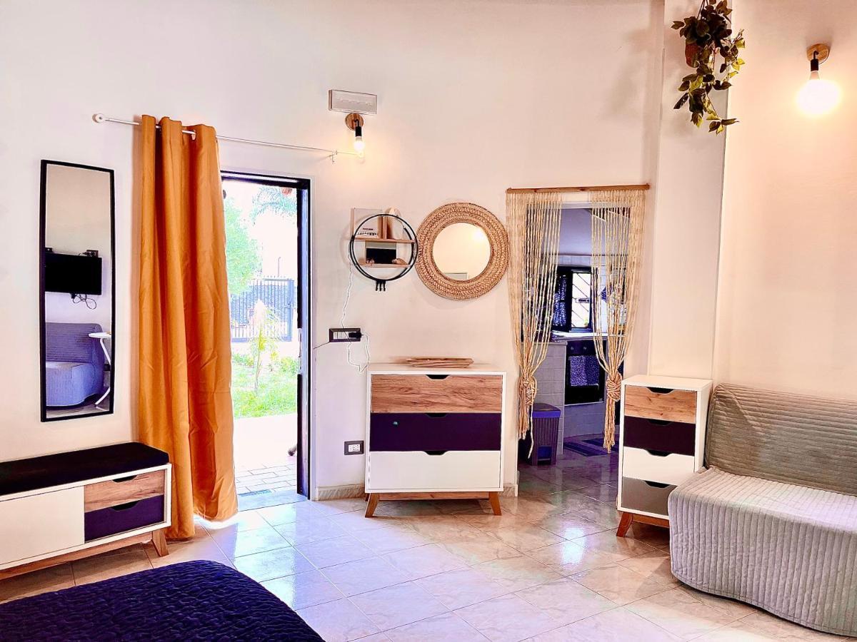 Blu Silence Cottage Augusta Luaran gambar