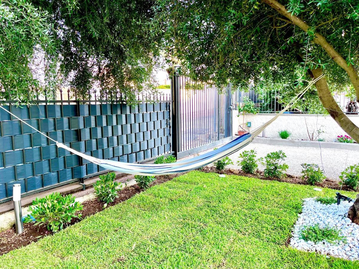 Blu Silence Cottage Augusta Luaran gambar