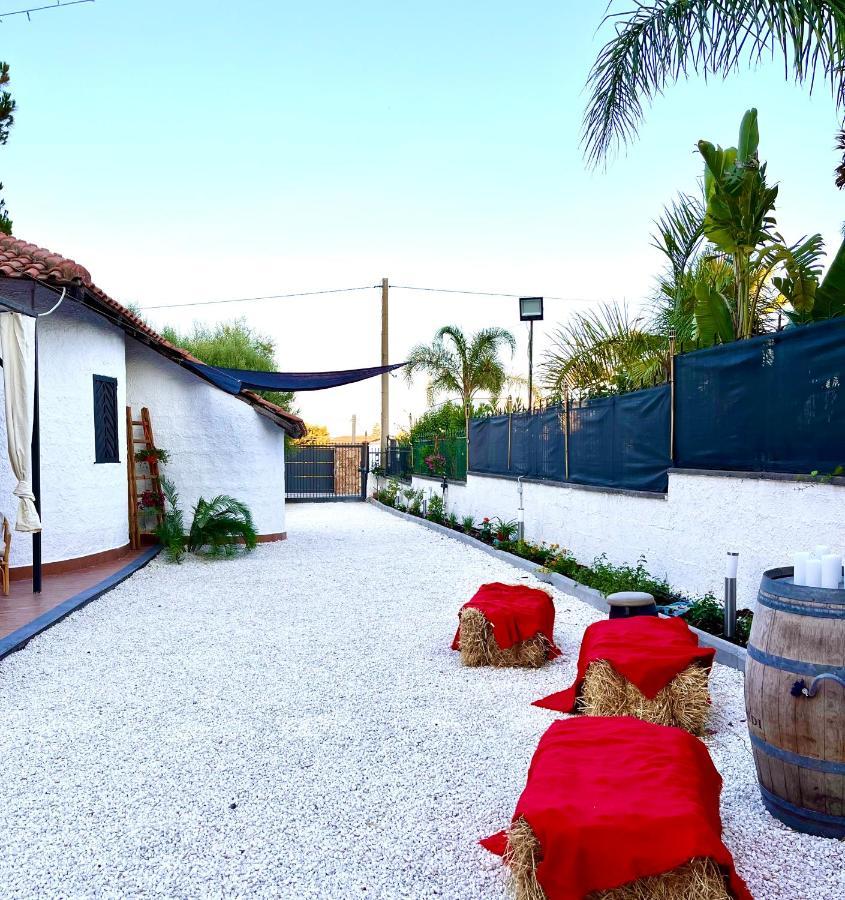 Blu Silence Cottage Augusta Luaran gambar